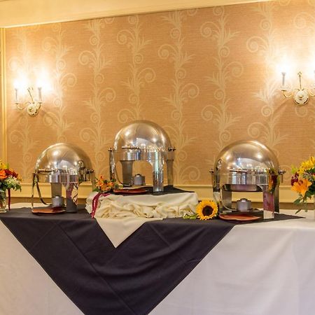 וויליאמסטאון Orchards Hotel מראה חיצוני תמונה