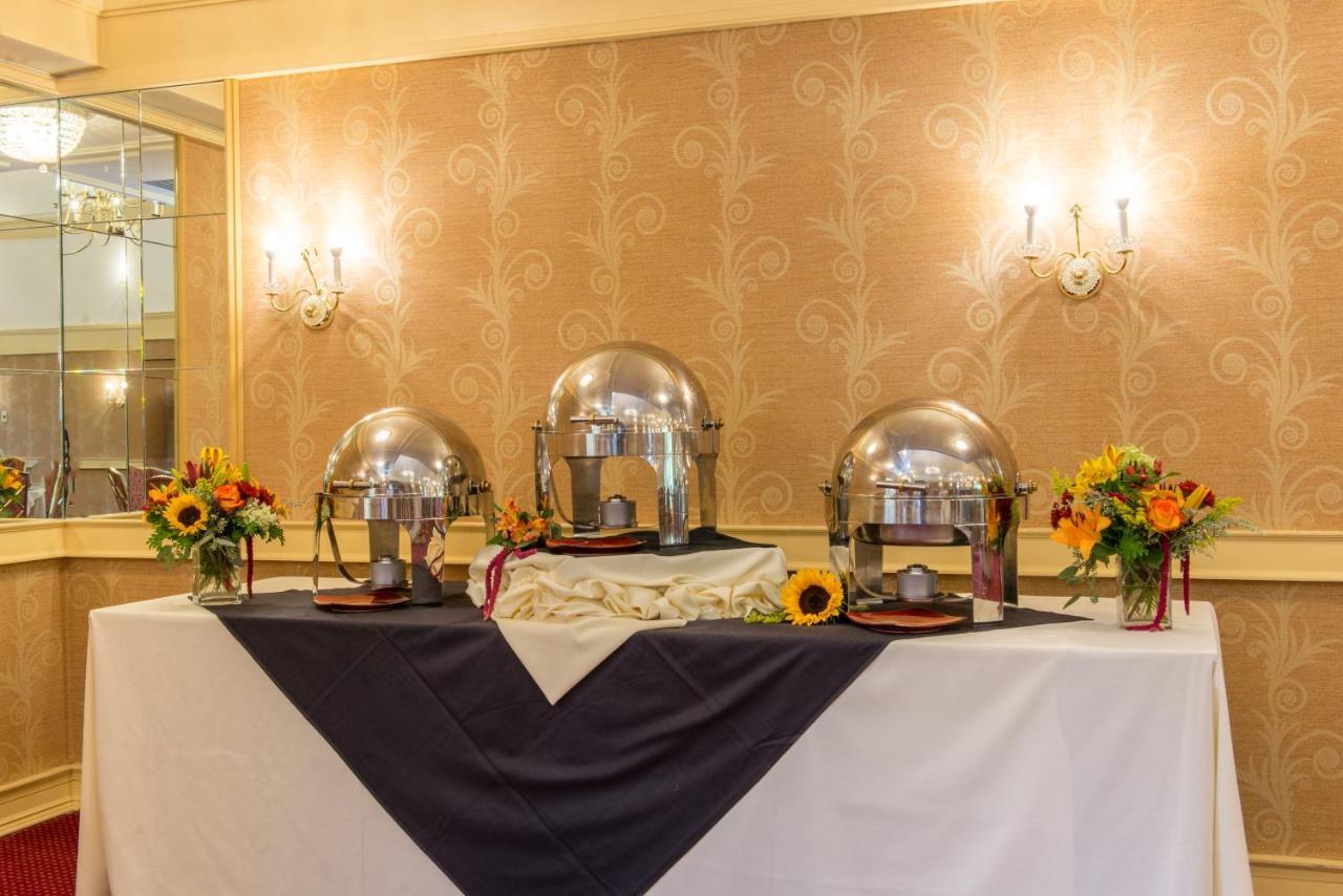 וויליאמסטאון Orchards Hotel מראה חיצוני תמונה